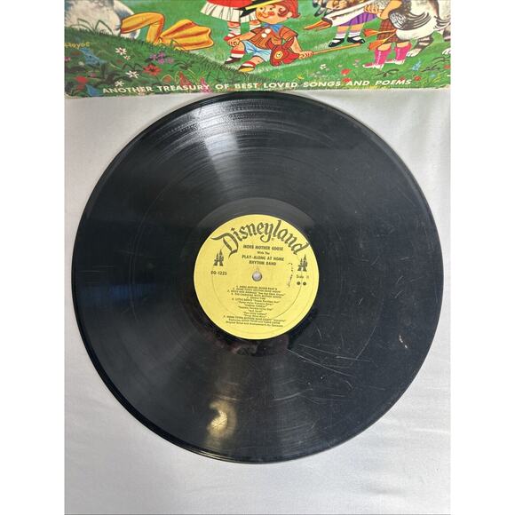 Walt Disney Presents MORE MOTHER GOOSE Disneyland Records LP 1962 - Picture 6 of 8